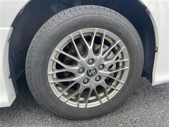 ヴォクシー ハイブリッドＺＳ　煌ＩＩ　純正ナビ　後席モニター　Ｂカメラ　シートヒーター　ドラレコ　クルコン　純正アルミ（40枚目）