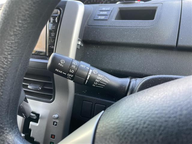 ノア Ｘ　社外ナビ　スライドドア　純正フロアマット　ＥＴＣ（5枚目）