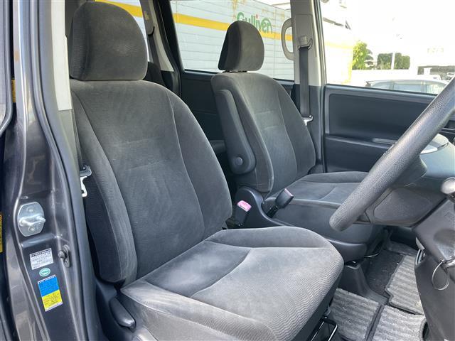 ノア Ｘ　社外ナビ　スライドドア　純正フロアマット　ＥＴＣ（28枚目）