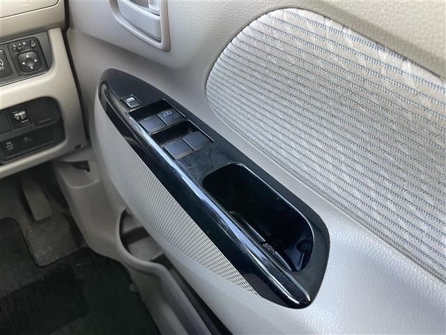 デイズ Ｘ　Ｖセレクション＋セーフティＩＩ　純正ナビ　Ｂカメラ　全周囲モニター　衝突軽減ブレーキ（9枚目）