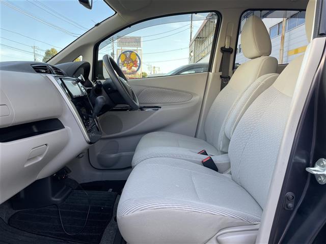 デイズ Ｘ　Ｖセレクション＋セーフティＩＩ　純正ナビ　Ｂカメラ　全周囲モニター　衝突軽減ブレーキ（27枚目）