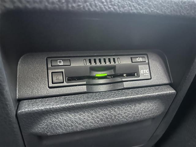 ヴォクシー ZS 煌III ワンオーナー 純正ナビ Bカメラ ETC クルコン コーナーセンサー ドラレコ(10枚目)