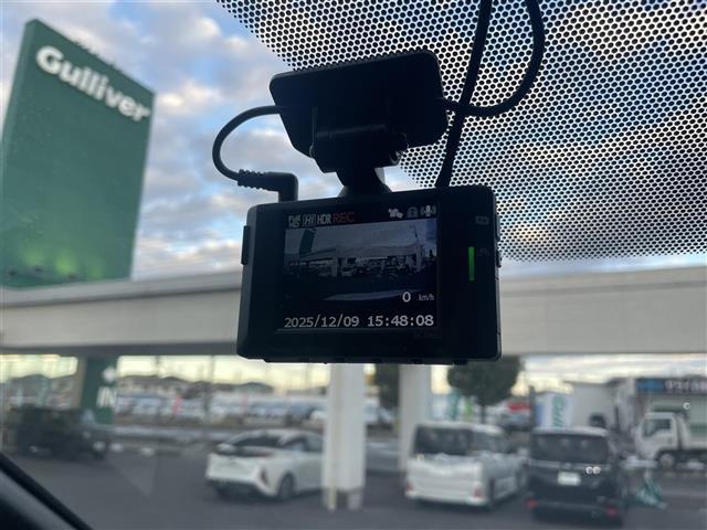 ヴォクシー ZS 煌III ワンオーナー 純正ナビ Bカメラ ETC クルコン コーナーセンサー ドラレコ(14枚目)