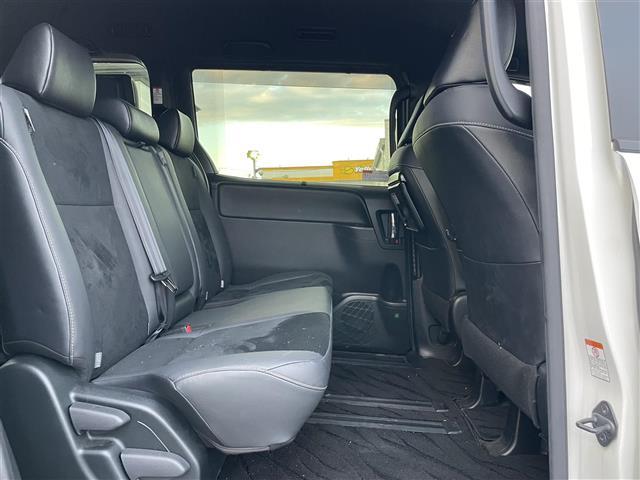 ヴォクシー ZS 煌III ワンオーナー 純正ナビ Bカメラ ETC クルコン コーナーセンサー ドラレコ(32枚目)