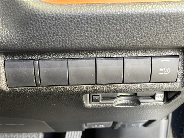 RAV4 アドベンチャー ワンオーナー 純正ディスプレイオーディオ バックカメラ ビルトインETC2.0 トヨタセーフティセンス RAYSアルミホイール ルーフレール パワーシート クルーズコントロール プッシュスタート(12枚目)