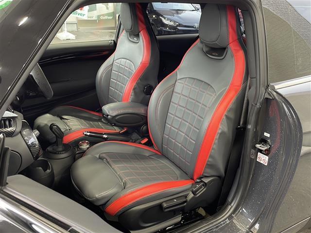 ＭＩＮＩ ジョンクーパーワークス　純正ナビ／ＢＩＬＳＴＥＩＮ車高調／社外マフラー／ＳＵＰＥＲＣＡＴレーダー／ＡＤＶＡＮＲａｃｉｎｇアルミホイール／前後コーナーセンサー／追従型クルーズコントロール／バックカメラ／ハーフレザーシート（24枚目）