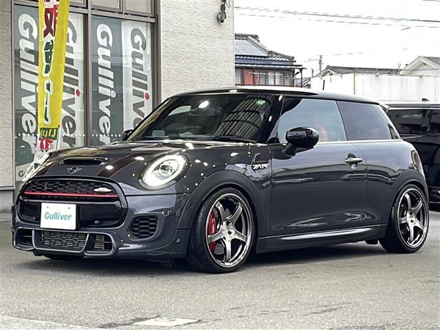 ＭＩＮＩ ジョンクーパーワークス　純正ナビ／ＢＩＬＳＴＥＩＮ車高調／社外マフラー／ＳＵＰＥＲＣＡＴレーダー／ＡＤＶＡＮＲａｃｉｎｇアルミホイール／前後コーナーセンサー／追従型クルーズコントロール／バックカメラ／ハーフレザーシート（26枚目）