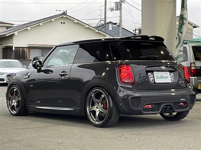 ＭＩＮＩ ジョンクーパーワークス　純正ナビ／ＢＩＬＳＴＥＩＮ車高調／社外マフラー／ＳＵＰＥＲＣＡＴレーダー／ＡＤＶＡＮＲａｃｉｎｇアルミホイール／前後コーナーセンサー／追従型クルーズコントロール／バックカメラ／ハーフレザーシート（32枚目）