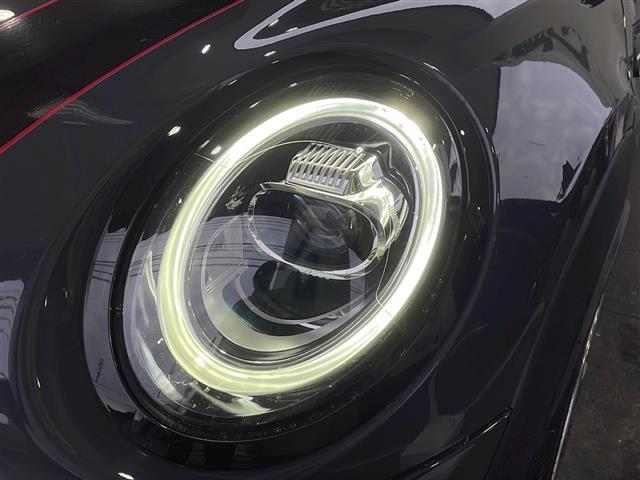 ＭＩＮＩ ジョンクーパーワークス　純正ナビ／ＢＩＬＳＴＥＩＮ車高調／社外マフラー／ＳＵＰＥＲＣＡＴレーダー／ＡＤＶＡＮＲａｃｉｎｇアルミホイール／前後コーナーセンサー／追従型クルーズコントロール／バックカメラ／ハーフレザーシート（35枚目）