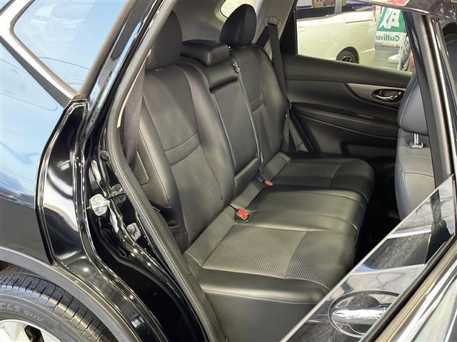 エクストレイル 20S エマージェンシーブレーキパッケージ ワンオーナー/純正ナビ/バックカメラ/前後コーナーセンサー/スマートキー/スペアキー/ハーフレザーシート/シートヒーターD席N席/純正フロアマット/アイドリングストップ(20枚目)