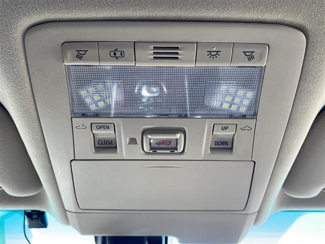 ＳＡＩ Ｇ　Ａパッケージ　モデリスタエアロ　サンルーフ　純正ナビ（ワンセグＴＶ／ＣＤ／ＤＶＤ／ＡＭ・ＦＭ／ＢＴ／ＡＵＸ）バック・フロントカメラ　ビルトインＥＴＣ　レーダー探知機　前席シートヒーター　前席パワーシート（14枚目）