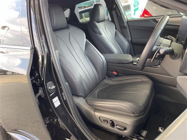 NX NX450h+ Fスポーツ ワンオーナー 純正14インチDA 全方位カメラ サンルーフ TRDエアロ TRDマフラー レザーシート シートヒーター オレンジキャリパー デジタルインナーミラー 置くだけ充電 クルーズコントロール(16枚目)