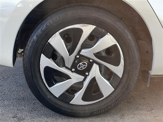 アクア Ｓスタイルブラック　純正ナビ／ワンオーナー／バックカメラ／前後コーナーセンサー／純正ドライブレコーダー／衝突軽減システム／レーンキープアシスト／オートライト／ＥＴＣ／スマートキー／スペアキー／純正フロアマット（38枚目）