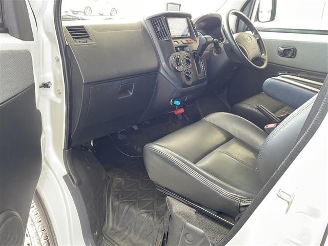 タウンエーストラック ＤＸ　Ｘエディション　ＡｔｏＺアレン　ＦＦヒーター　１００Ｖ電源　バッテリーチャージャー　インバーター１５００Ｗ　冷蔵庫　液晶テレビ　流し台２０Ｌ　社外ナビ　バックカメラ　ＥＴＣ　ドライブレコーダー（33枚目）