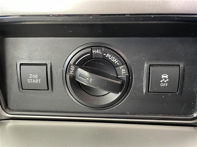 ランドクルーザープラド ＴＸ　アルパインナビ　ＣＤ／ＤＶＤ／Ｂｌｕｅｔｏｏｔｈ／フルセグ　バックカメラ　ＥＴＣ　モデリスタエアロ　サンルーフ　４インチリフトアップ　レーダークルーズ　レーンディパーチャーアラート　ルーフレール（14枚目）