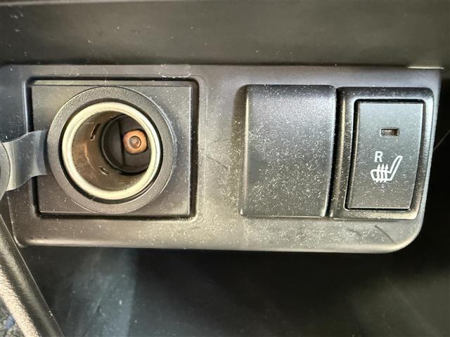 アルト ハイブリッドＳ　衝突軽減　純正Ｄ．Ｏ　Ｂｌｕｅｔｏｏｔｈ　ＡｐｐｌｅＣａｒＰｌａｙ　ＡｎｄｒｏｉｄＡｕｔｏ　Ｓヒーター　ビルトインＥＴＣ　コーナーセンサー　レーンキープアシスト　レベライザー　横すべり防止装置（3枚目）