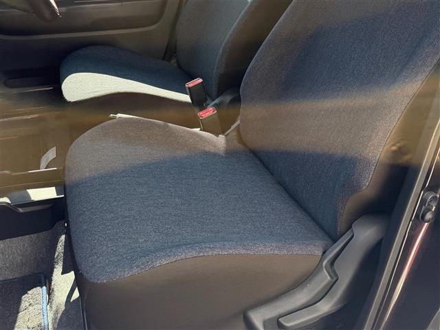 アルト ハイブリッドＳ　衝突軽減　純正Ｄ．Ｏ　Ｂｌｕｅｔｏｏｔｈ　ＡｐｐｌｅＣａｒＰｌａｙ　ＡｎｄｒｏｉｄＡｕｔｏ　Ｓヒーター　ビルトインＥＴＣ　コーナーセンサー　レーンキープアシスト　レベライザー　横すべり防止装置（6枚目）
