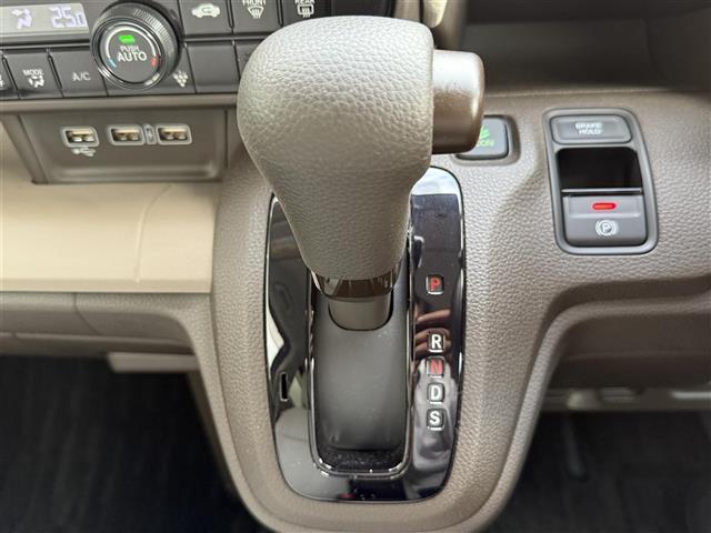 Ｎ－ＷＧＮ Ｌホンダセンシング　☆純正ディスプレイオーディオ☆ＴＶ☆Ｂｌｕｅｔｏｏｔｈ☆ＣＤ☆バックカメラ☆ビルトインＥＴＣ☆レーダークルーズコントロール☆Ｄ席シートヒーター☆パーキングアシスト☆電子パーキングブレーキ☆ドラレコ（4枚目）
