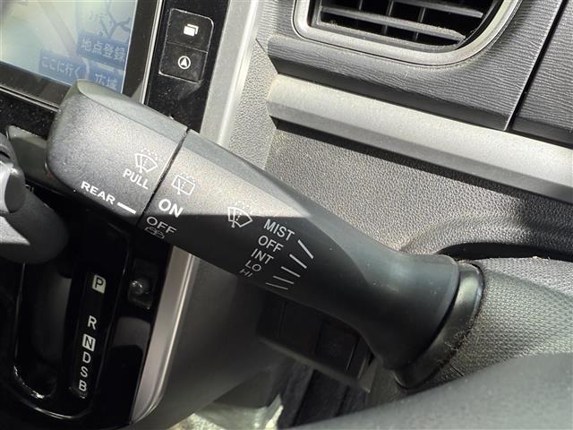 タント カスタムX スマートセレクションSA ☆純正ナビ・TV・Bluetooth・DVD☆片側パワースライドドア☆バックカメラ☆ETC☆ステアリングスイッチ☆フリップダウンモニター☆ドアバイザー☆電動格納ミラー(7枚目)