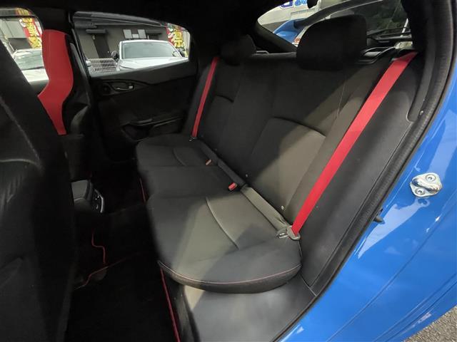 シビック タイプR ☆純正ナビ・TV・Bluetoothaudio・DVD☆ビルトインETC2.0☆バックカメラ☆レーダークルーズコントロール☆ブレンボブレーキ☆純正19インチAW☆LEDヘッドライト(12枚目)