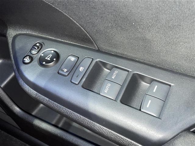 シビック タイプR ☆純正ナビ・TV・Bluetoothaudio・DVD☆ビルトインETC2.0☆バックカメラ☆レーダークルーズコントロール☆ブレンボブレーキ☆純正19インチAW☆LEDヘッドライト(24枚目)