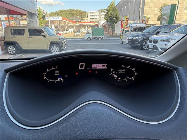 セレナ ハイウェイスター ☆社外ナビ・TV・Bluetoothaudio・DVD☆ETC☆クルーズコントロール☆前後ドライブレコーダー☆社外フリップダウンモニター☆両側パワースライドドア☆電動格納ミラー☆バックカメラ(5枚目)