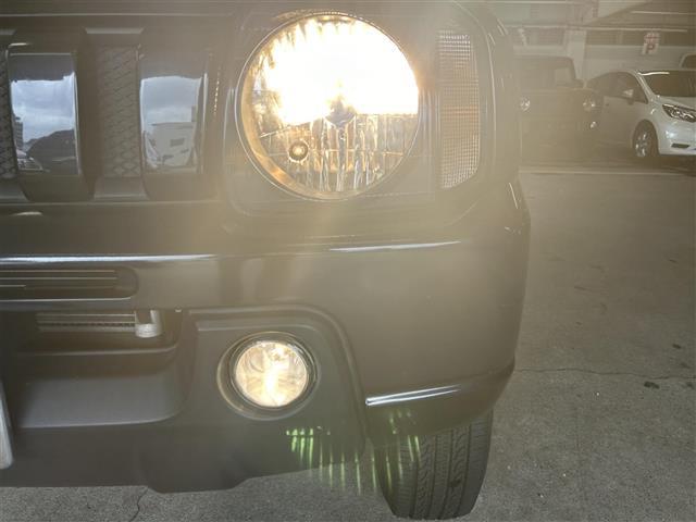 ジムニー ランドベンチャー 純正16インチAW/純正フロアマット/純正マッドガード/電動格納ミラー/ドアバイザー/ETC/D席シートヒーター/ヘットライトレベライザー/CDオーディオ(FM/AM/CD/MD)(31枚目)