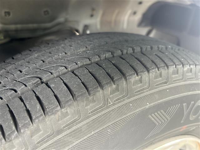 ジムニー ランドベンチャー 純正16インチAW/純正フロアマット/純正マッドガード/電動格納ミラー/ドアバイザー/ETC/D席シートヒーター/ヘットライトレベライザー/CDオーディオ(FM/AM/CD/MD)(35枚目)