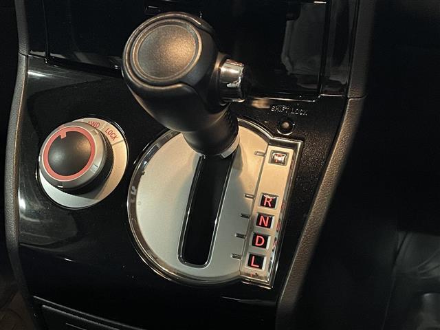 デリカD:5 D パワーパッケージ ワンオーナー/社外ナビ(BT/CD/DVD/フルセグ/AM/FM)/バックカメラ/両側パワースライドドア/クルーズコントロール//4WD/シートヒーターD+N/社外AW16/グリルガード/ヒッチメンバ(7枚目)