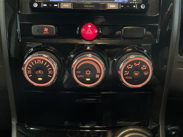 デリカD:5 D パワーパッケージ ワンオーナー/社外ナビ(BT/CD/DVD/フルセグ/AM/FM)/バックカメラ/両側パワースライドドア/クルーズコントロール//4WD/シートヒーターD+N/社外AW16/グリルガード/ヒッチメンバ(8枚目)