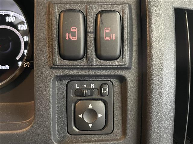 デリカD:5 D パワーパッケージ ワンオーナー/社外ナビ(BT/CD/DVD/フルセグ/AM/FM)/バックカメラ/両側パワースライドドア/クルーズコントロール//4WD/シートヒーターD+N/社外AW16/グリルガード/ヒッチメンバ(14枚目)