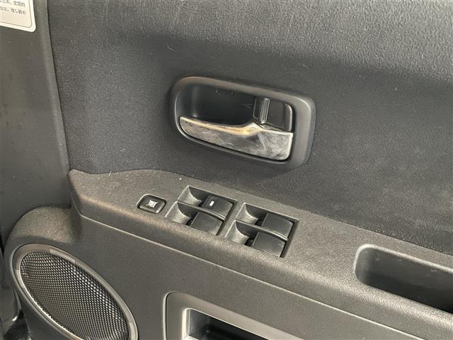 デリカD:5 D パワーパッケージ ワンオーナー/社外ナビ(BT/CD/DVD/フルセグ/AM/FM)/バックカメラ/両側パワースライドドア/クルーズコントロール//4WD/シートヒーターD+N/社外AW16/グリルガード/ヒッチメンバ(15枚目)