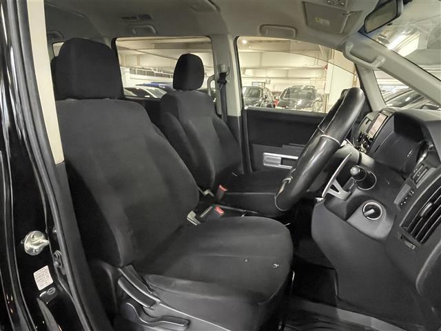 デリカD:5 D パワーパッケージ ワンオーナー/社外ナビ(BT/CD/DVD/フルセグ/AM/FM)/バックカメラ/両側パワースライドドア/クルーズコントロール//4WD/シートヒーターD+N/社外AW16/グリルガード/ヒッチメンバ(19枚目)