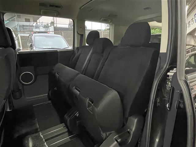 デリカD:5 D パワーパッケージ ワンオーナー/社外ナビ(BT/CD/DVD/フルセグ/AM/FM)/バックカメラ/両側パワースライドドア/クルーズコントロール//4WD/シートヒーターD+N/社外AW16/グリルガード/ヒッチメンバ(24枚目)