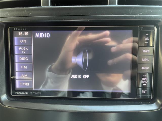 プリウスアルファ G 社外ナビ/バックカメラ/クルーズコントロール/ETC/社外前後ドラレコ/純正フロアマット/純正AW16インチ/オートLEDライト/電動格納ミラー/スマートキー×2(3枚目)