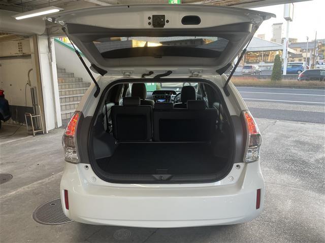 プリウスアルファ G 社外ナビ/バックカメラ/クルーズコントロール/ETC/社外前後ドラレコ/純正フロアマット/純正AW16インチ/オートLEDライト/電動格納ミラー/スマートキー×2(26枚目)