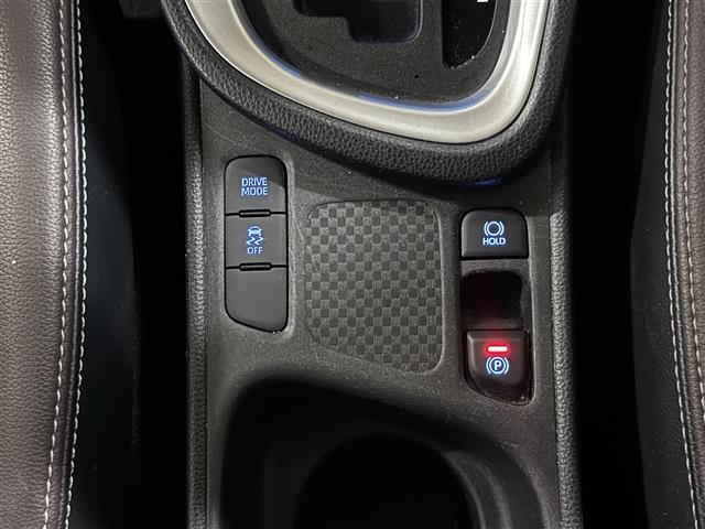 ヤリスクロス Ｚ　ディスプレイオーディオ／バックカメラ／社外ドラレコ前後／ＴＶキャンセラー／コーナーセンサー前後／シートヒーターＤ＋Ｎ／ＥＴＣ／ＢＳＭ／Ｄ席パワーシート／オートＬＥＤライト／オートハイビーム（8枚目）