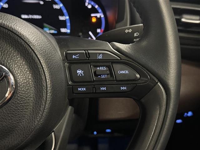 ヤリスクロス Ｚ　ディスプレイオーディオ／バックカメラ／社外ドラレコ前後／ＴＶキャンセラー／コーナーセンサー前後／シートヒーターＤ＋Ｎ／ＥＴＣ／ＢＳＭ／Ｄ席パワーシート／オートＬＥＤライト／オートハイビーム（11枚目）