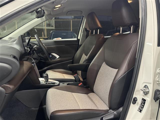 ヤリスクロス Ｚ　ディスプレイオーディオ／バックカメラ／社外ドラレコ前後／ＴＶキャンセラー／コーナーセンサー前後／シートヒーターＤ＋Ｎ／ＥＴＣ／ＢＳＭ／Ｄ席パワーシート／オートＬＥＤライト／オートハイビーム（20枚目）