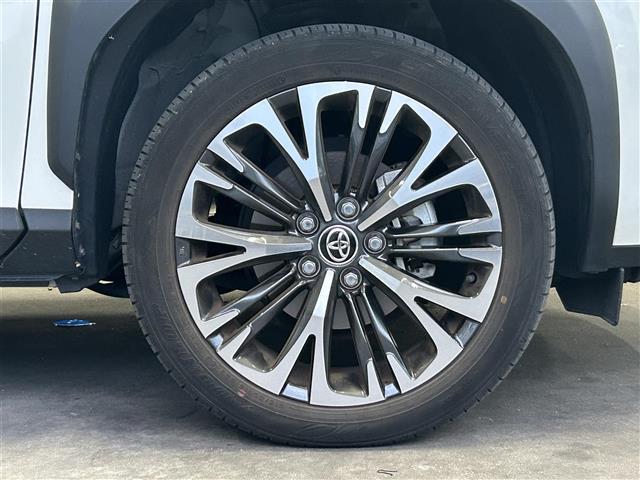 ヤリスクロス Ｚ　ディスプレイオーディオ／バックカメラ／社外ドラレコ前後／ＴＶキャンセラー／コーナーセンサー前後／シートヒーターＤ＋Ｎ／ＥＴＣ／ＢＳＭ／Ｄ席パワーシート／オートＬＥＤライト／オートハイビーム（40枚目）