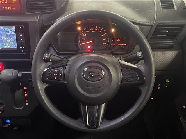 トール Ｘ　ワンオーナー車　純正ＳＤナビ【ＮＳＺＮ－Ｗ６９Ｄ】　ＡＭ／ＦＭ／ＣＤ／ＤＶＤ／ＳＤ／Ｂｌｕｅｔｏｏｔｈ　フルセグＴＶ　バックカメラ　ＥＴＣ　片側パワースライドドア　ＡＵＴＯライト　オートリトラミラー（2枚目）