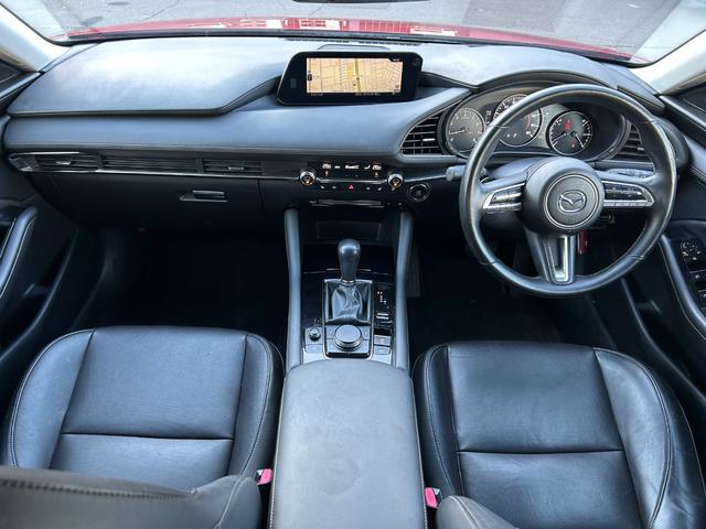 ＭＡＺＤＡ３セダン ２０Ｓ　Ｌパッケージ　４ＷＤ　ｉ－ＡＣＴＩＶＥＳＥＮＳＥ（運転支援／リスク警報）　純正メモリナビ（ＣＤ／ＤＶＤ／ＢＴ）　車外カメラ（バック／全方位）　ＥＴＣ　純正前後ドライブレコーダー　レーダークルーズコントロール（2枚目）