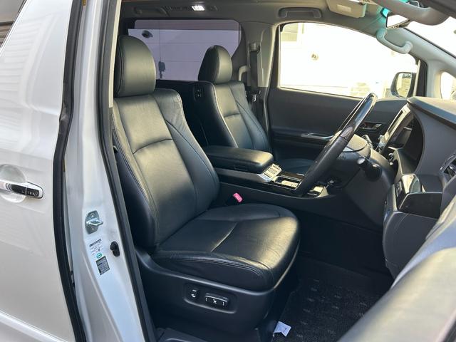 ヴェルファイアハイブリッド ZR Gエディション 純正ナビ(CD/DVD/BT) フルセグTV フリップダウンモニター サンルーフ 両側パワースライドドア 電動リアゲート クルーズコントロール パワーシート シートヒーター 社外エンジンスターター(27枚目)