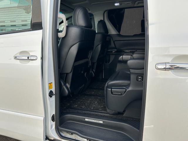 ヴェルファイアハイブリッド ZR Gエディション 純正ナビ(CD/DVD/BT) フルセグTV フリップダウンモニター サンルーフ 両側パワースライドドア 電動リアゲート クルーズコントロール パワーシート シートヒーター 社外エンジンスターター(35枚目)