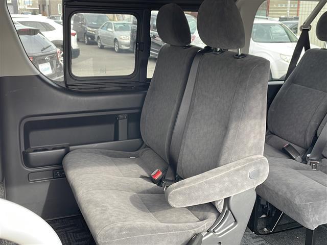 ハイエースワゴン ＧＬ　４ＷＤ／ワンオーナー／禁煙車／寒冷地仕様／アルパイン１１型ナビ／ＣＤ／ＤＶＤ／ＳＤ／ＭＳＶ／ＵＳＢ／ＢＴ／フルセグ／バックカメラ／ＰＣＳ／ＬＤＡ／ＰＫＳＢ／クリアランスソナー／社外ＡＷ冬タイヤ／ＥＴＣ（14枚目）