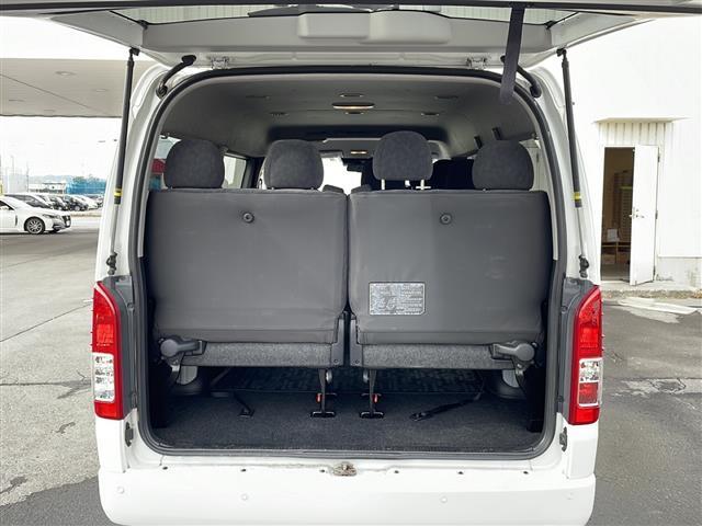 ハイエースワゴン ＧＬ　４ＷＤ／ワンオーナー／禁煙車／寒冷地仕様／アルパイン１１型ナビ／ＣＤ／ＤＶＤ／ＳＤ／ＭＳＶ／ＵＳＢ／ＢＴ／フルセグ／バックカメラ／ＰＣＳ／ＬＤＡ／ＰＫＳＢ／クリアランスソナー／社外ＡＷ冬タイヤ／ＥＴＣ（32枚目）