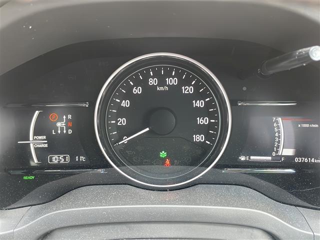 ヴェゼル ハイブリッドＺ・ホンダセンシング　４ＷＤ／禁煙車／純正メモリナビ／ＣＤ／ＤＶＤ／ＳＤ／ＢＴ／ＵＳＢ／１セグ／バクカメラ／ホンダセンシング／衝突軽減ブレーキ／レーンキープ／レーダークルーズコントロール／誤発進抑制／シートヒーター／ＥＴＣ（20枚目）