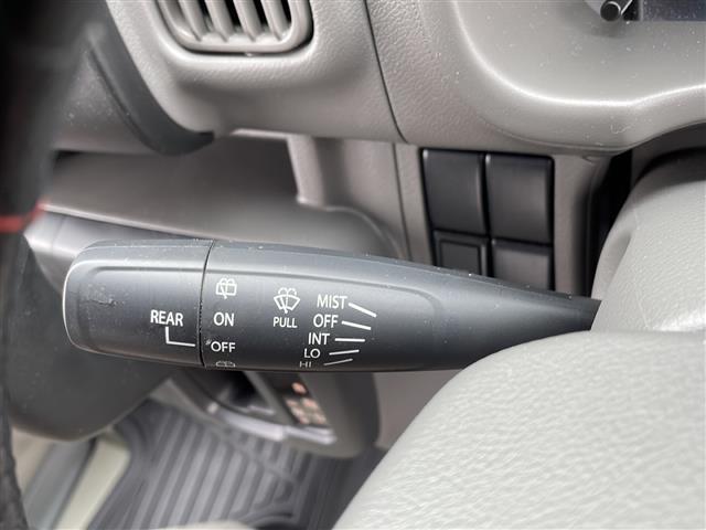 ＮＶ１００クリッパーバン ＤＸ　セーフィティＰＫＧ　／４ＷＤ／禁煙車／オートライト／ドアバイザー／横滑り防止／衝突被害軽減システム／クリアランスソナー／冬タイヤ積み込み／純正フロアマット／パワーウィンドウ／ヘットライトレベライザー（21枚目）