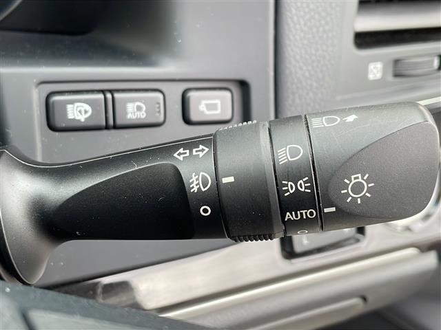 クラウンハイブリッド アスリートG Four 4WD/禁煙車/純正ナビ/フルセグ/パノラミックビューモニター/アドバンストパッケージ/プリクラッシュセーフティ/レーダークルーズコントロール/シートヒーター/エアシート/ドラレコ/ハンドルヒーター(22枚目)