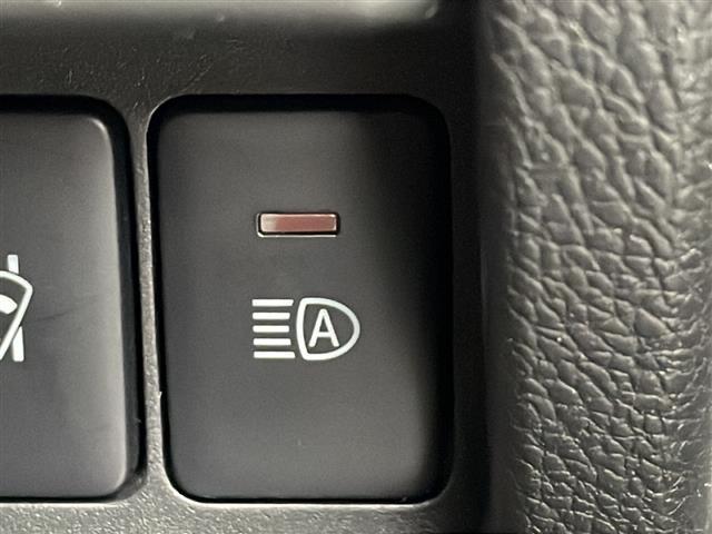 デイズルークス ハイウェイスター X Vセレクション /純正ナビ/フルセグ/DVD/CD/BT/AUX/両側パワースライドドア/前後ドライブレコーダー/ハーフレザーシート/シートヒーター/純正15インチアルミホイール/衝突軽減ブレーキ/(11枚目)